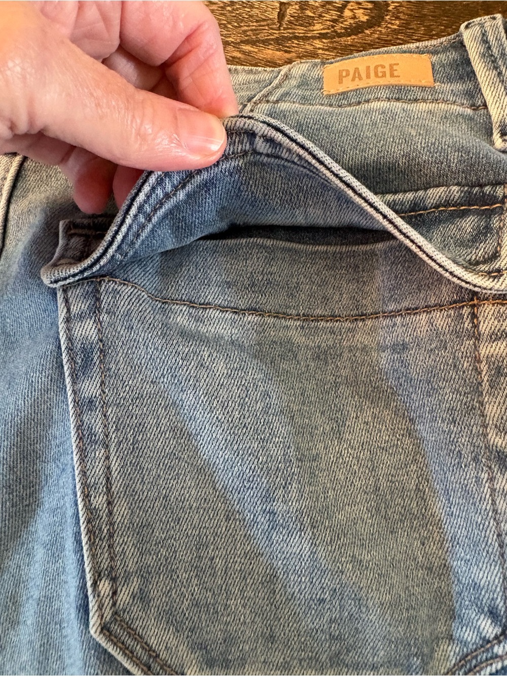 PAIGE Mayslie Denim Jogger Women 27 Light Wash Utility Patch Pockets - Picture 6 of 11